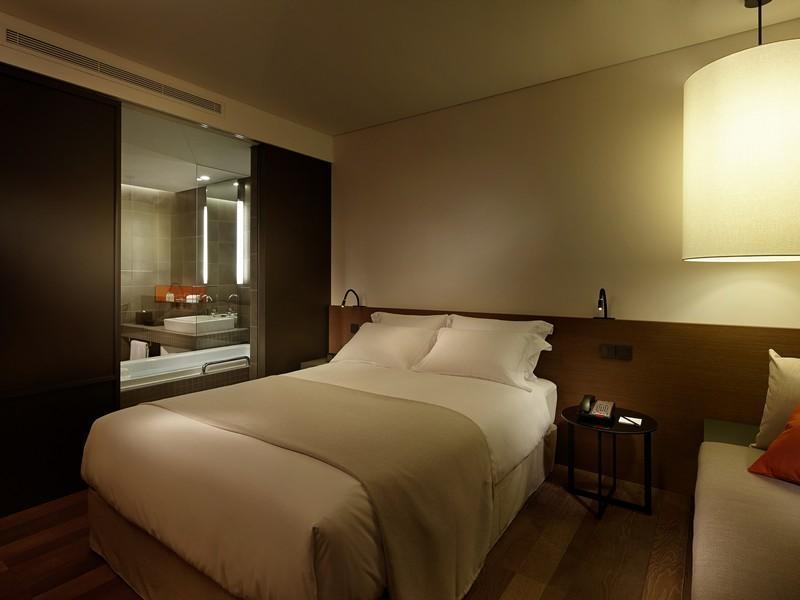 ชิลลา สเตย์ เชจู Hotel เมืองเชจู ภายนอก รูปภาพ