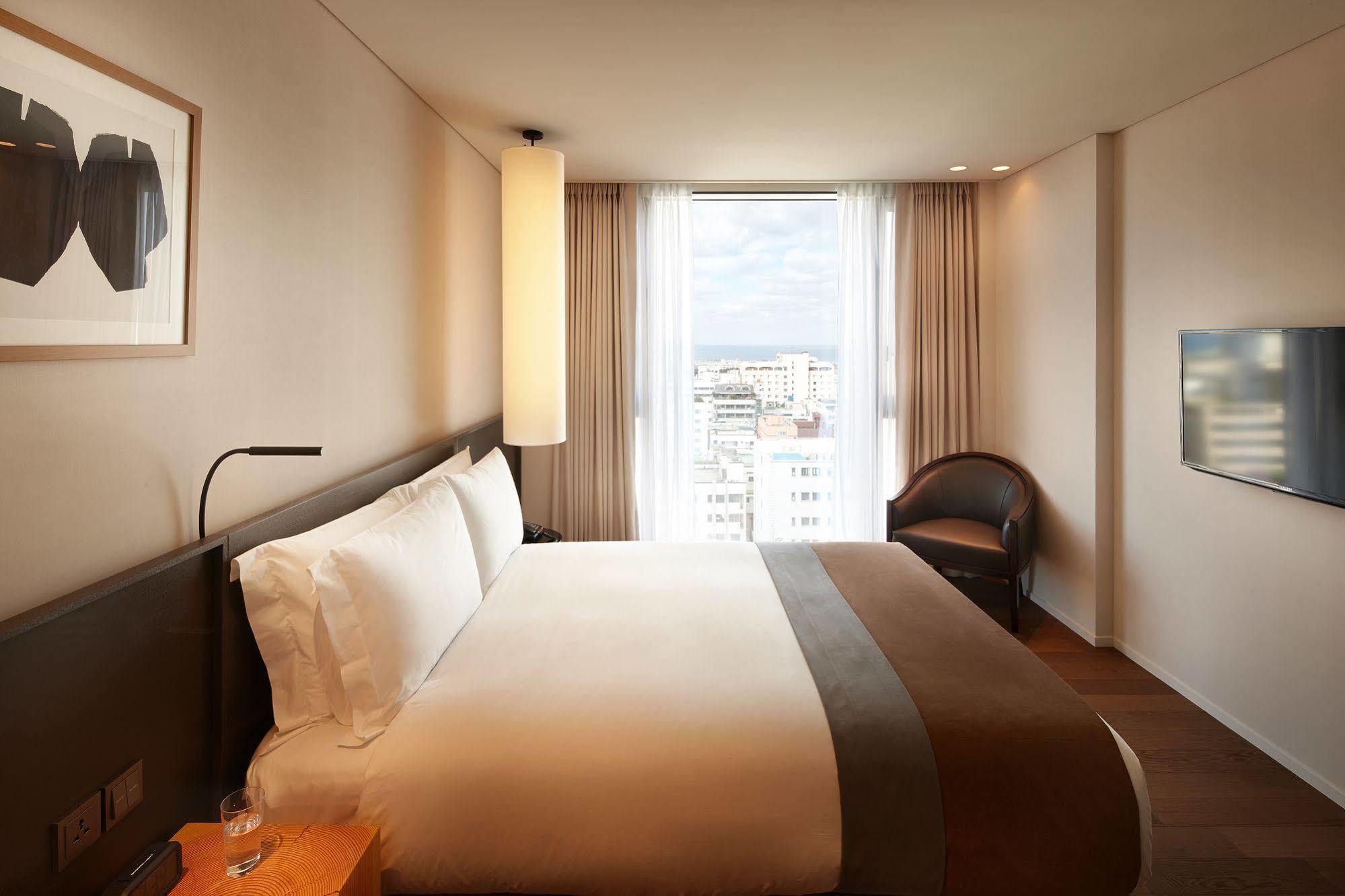 ชิลลา สเตย์ เชจู Hotel เมืองเชจู ภายนอก รูปภาพ
